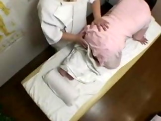 massage chuby asian girl
